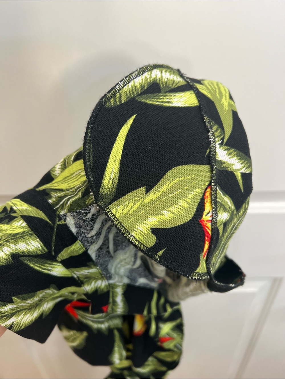 Rachel Zoe Sleeveless Tropical pattern Top black and green with shoulder pads - Picture 10 of 11